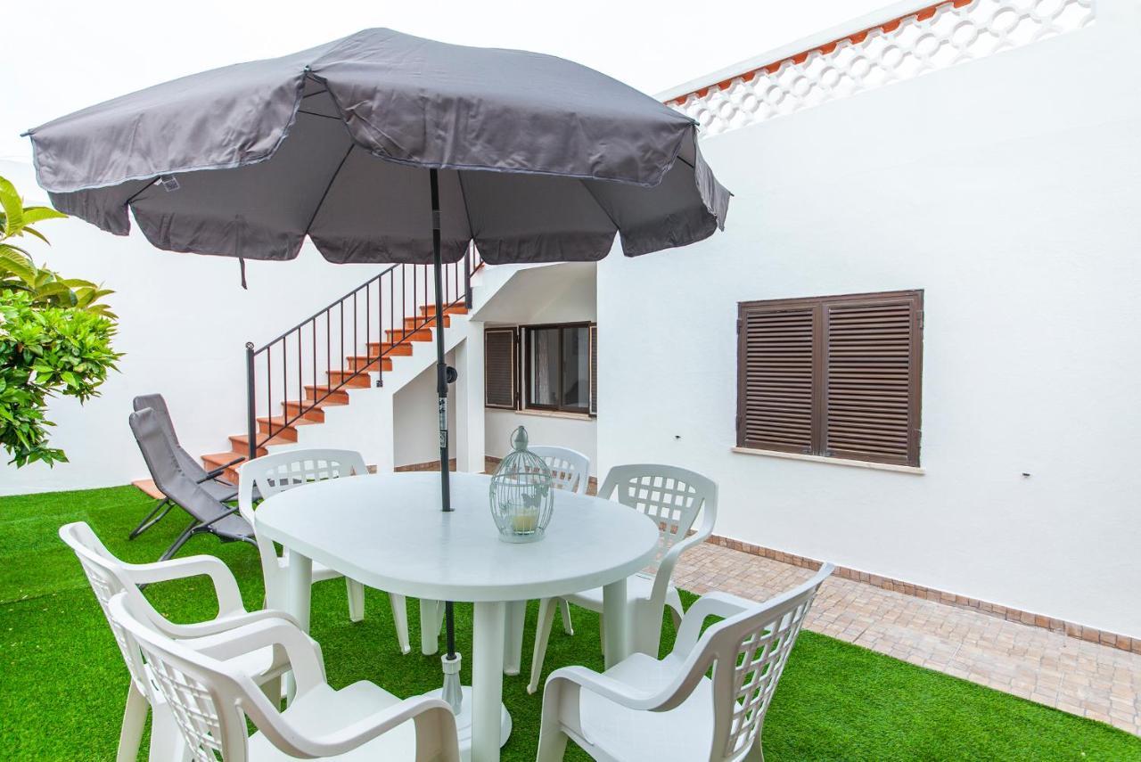 Villa D02 - Carrob Street House Lagos Exterior foto