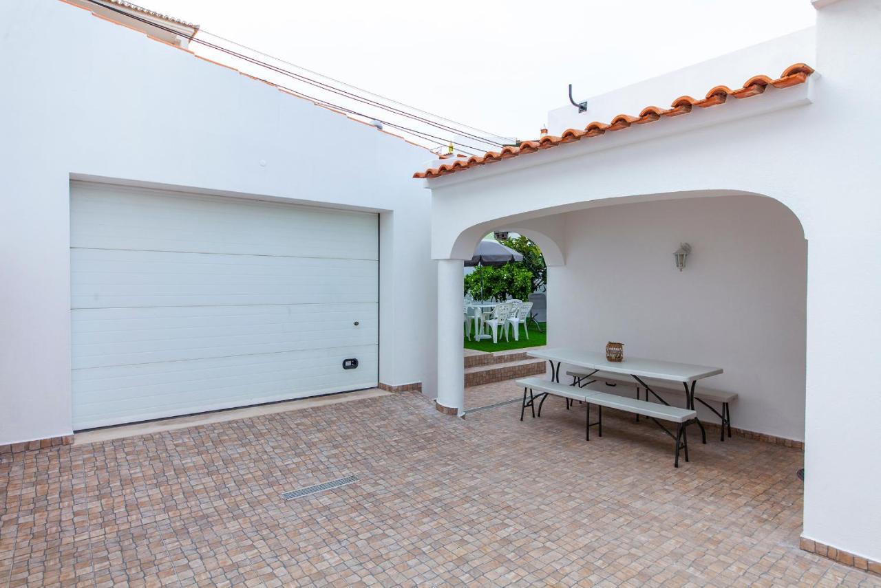 Villa D02 - Carrob Street House Lagos Exterior foto